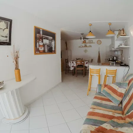 Casa de Férias Salento Felloniche Castrignano del Capo